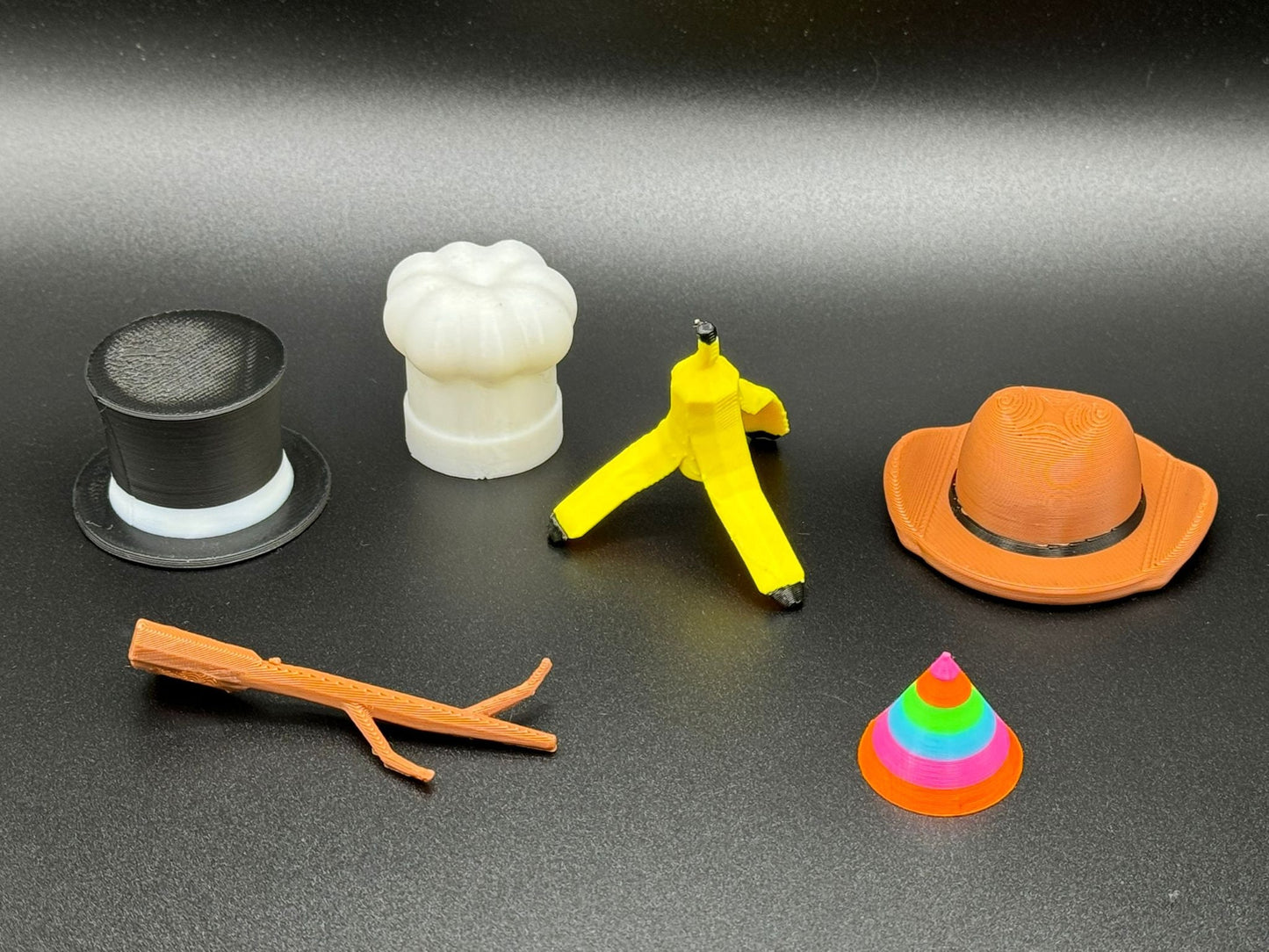 Deluxe Large Gorilla Tag Toy with 6 accessories inc - Admin Stick , Top hat , Chef Hat , Party Hat , Cowboy Hat & Banana Hat.